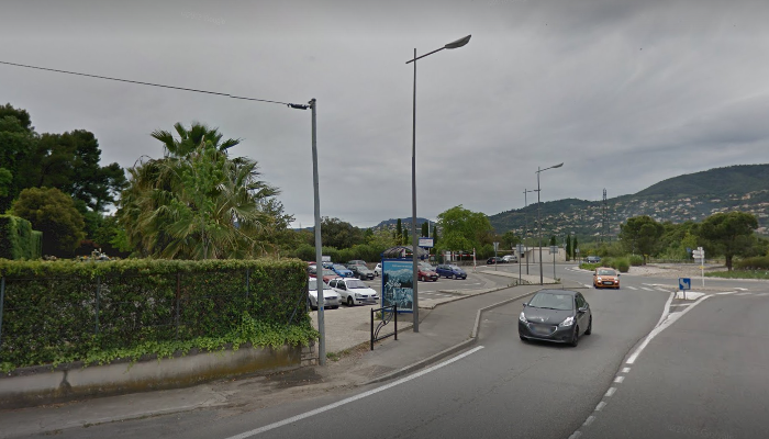 cannes_auto_controle_vue_de_la_rue